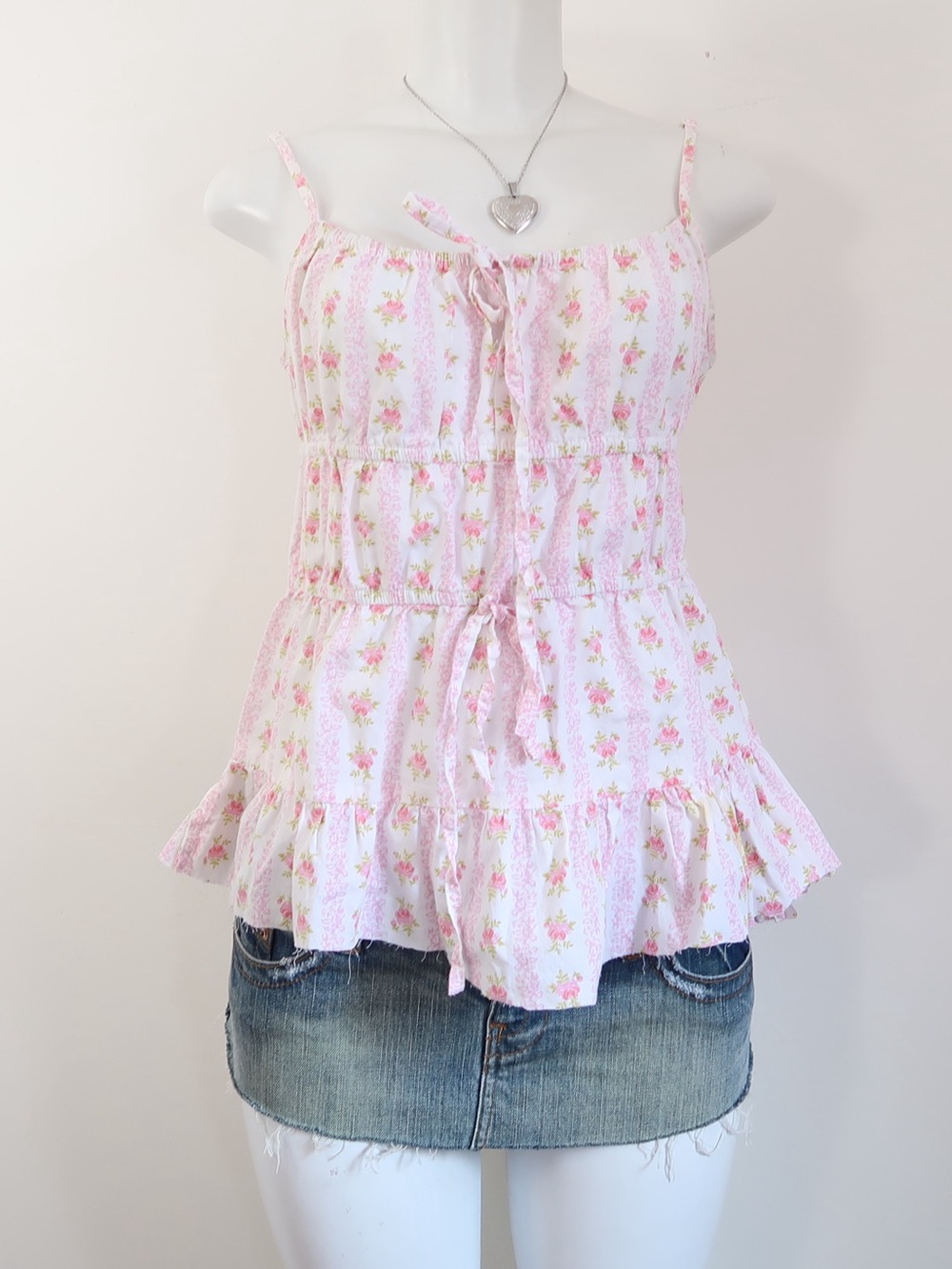 M&M'S White and Pink Floral Ruffle Cami
